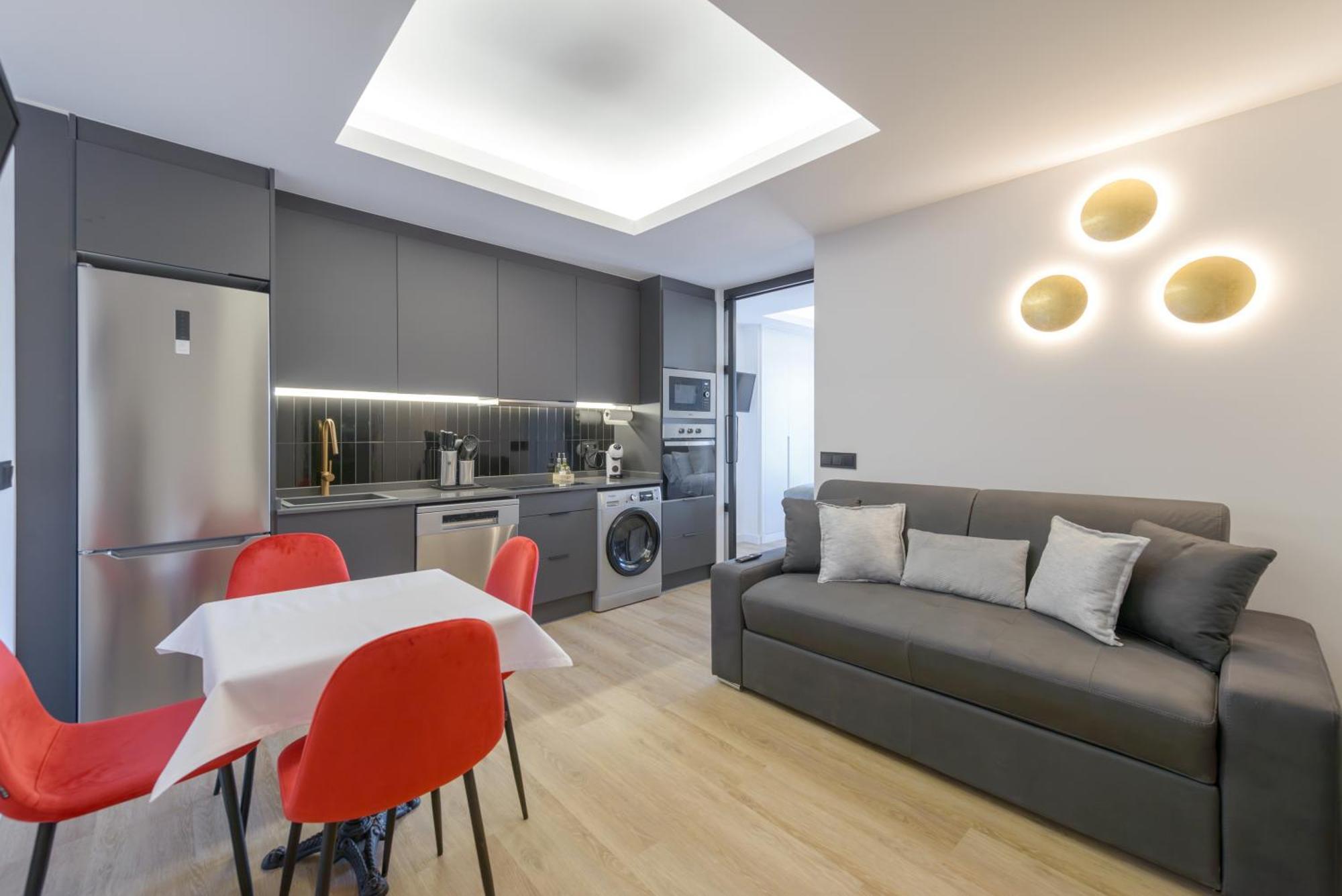 Gran Via Capitals By Monaro***** Apartment Madrid Exterior photo
