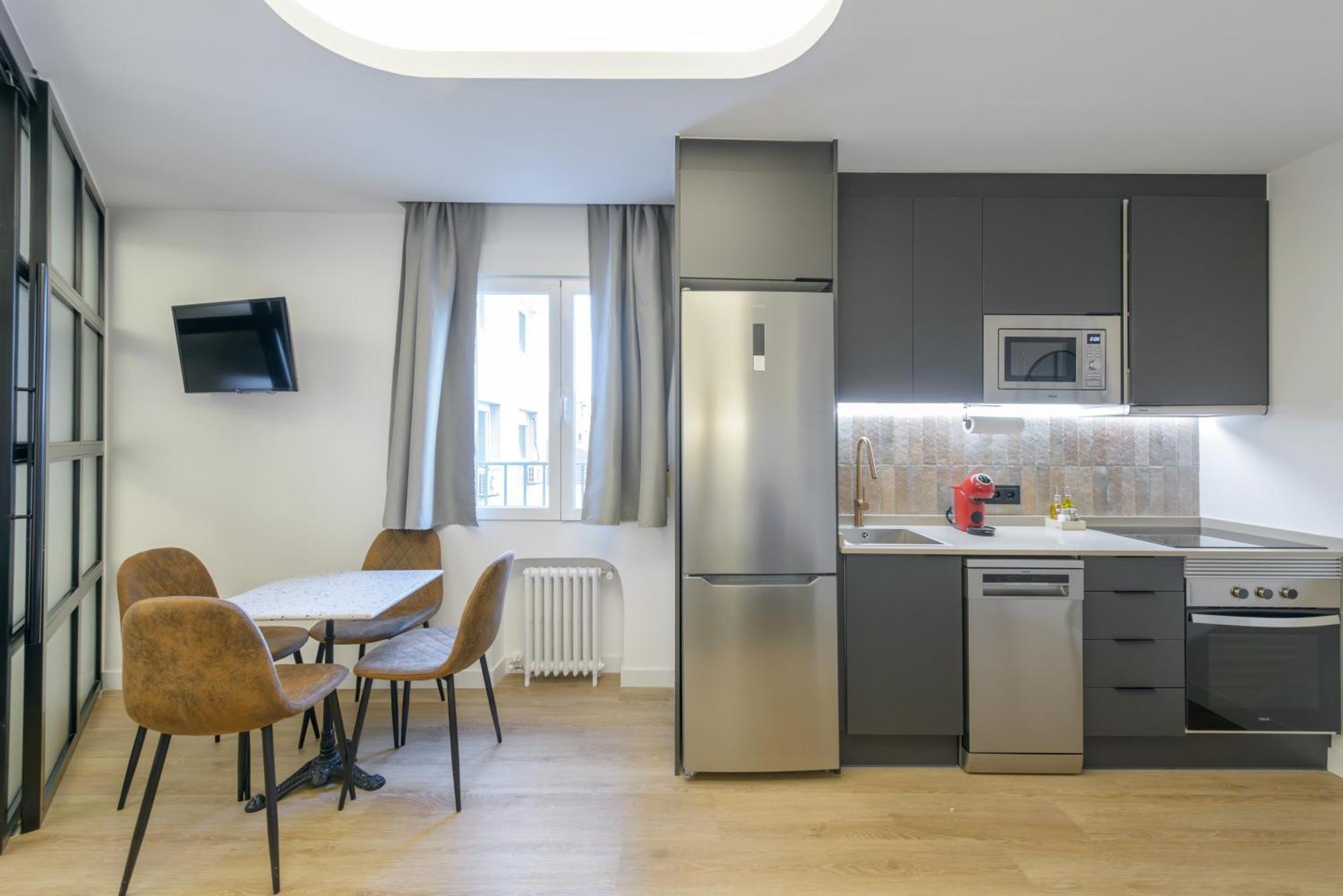 Gran Via Capitals By Monaro***** Apartment Madrid Exterior photo