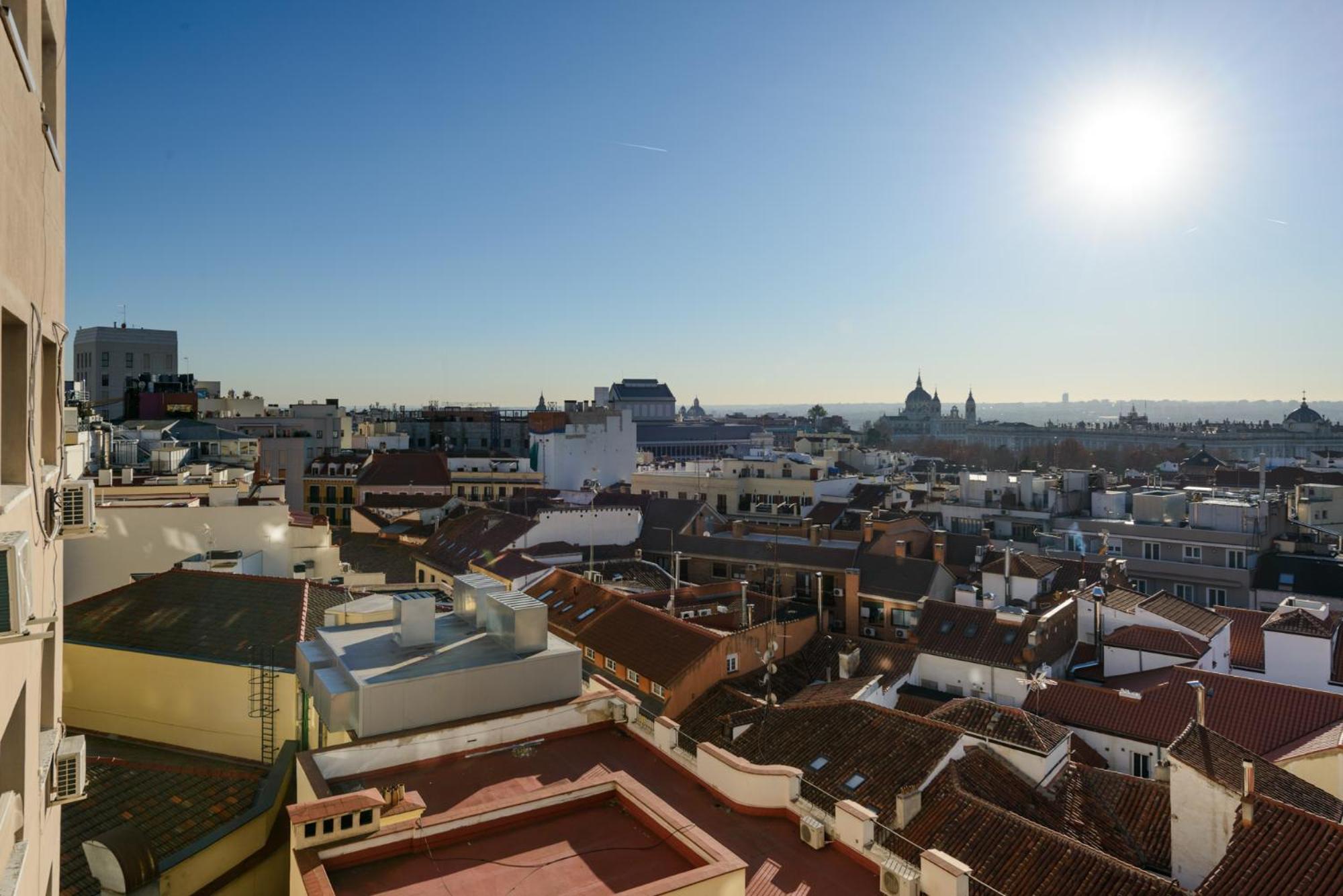 Gran Via Capitals By Monaro***** Apartment Madrid Exterior photo