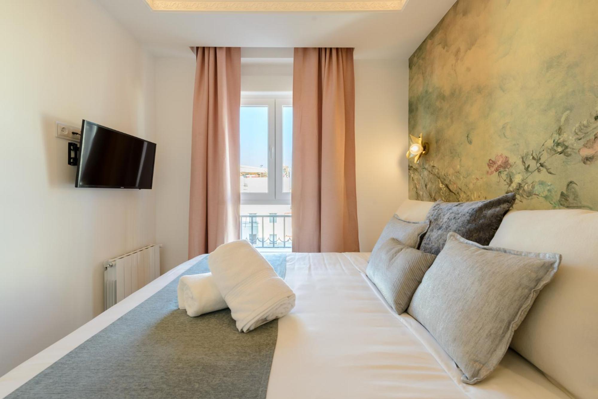 Gran Via Capitals By Monaro***** Apartment Madrid Exterior photo